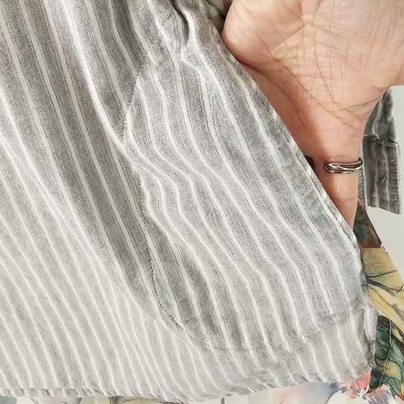 Soft Surroundings Bohemian Striped Floral Pullover Women Collared Shirt Size PXL - Picture 7 of 12